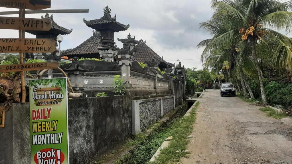 מלון Oyo 90714 Umah Pande Tabanan Near Tanah Lot מראה חיצוני תמונה